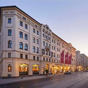 Vier Jahreszeiten Kempinski מלון